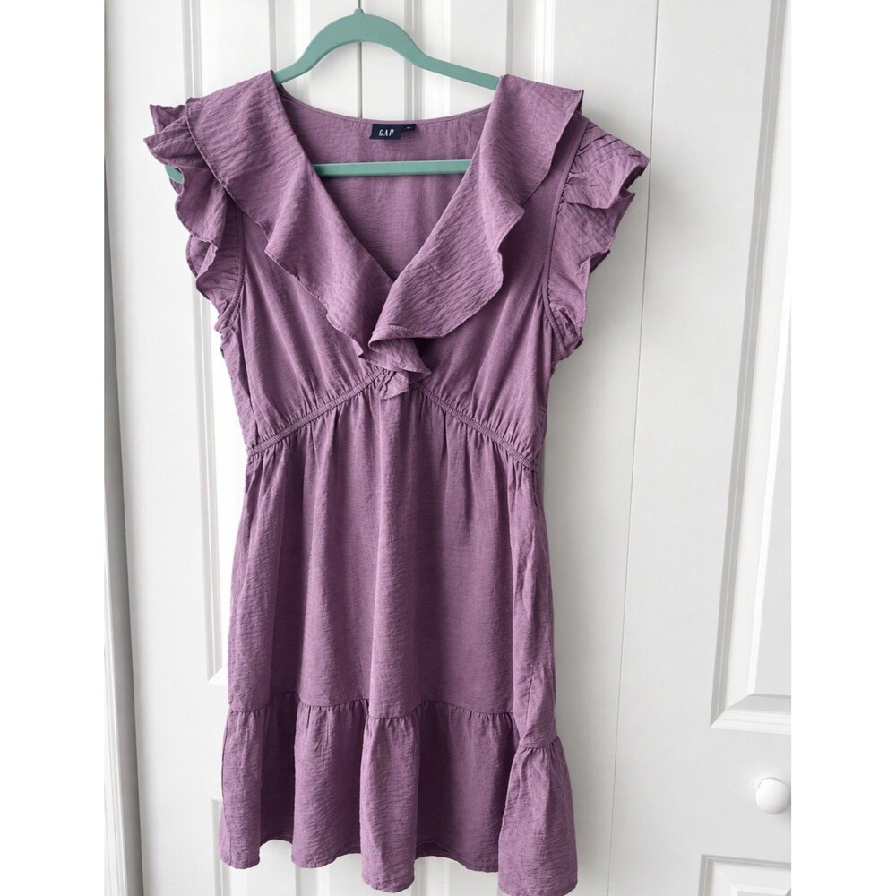 GAP Purple Solid Mini Dress M Ruffle V-Neck Sleeveless Short Length